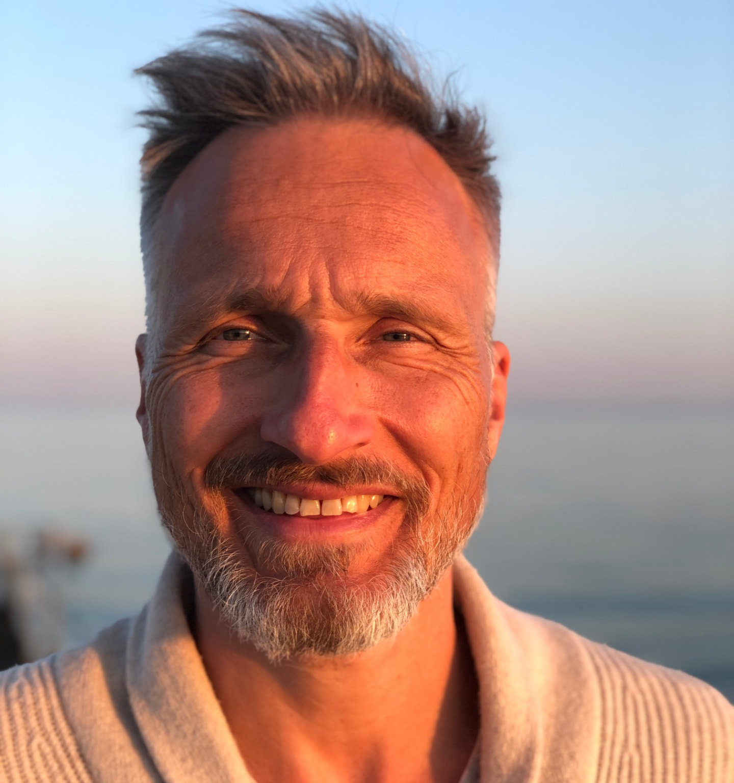 Portretfoto van Bjorne Willemsen, oprichter van MensVer